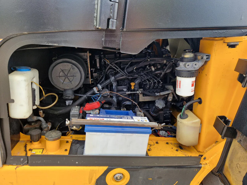 JBC TLT35D Teletruk - Pirun më naftë: foto 5 JBC TLT35D Teletruk - Pirun më naftë: foto 5