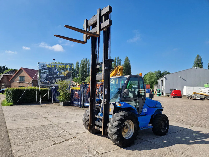 Manitou M50-4, 4X4 ruwterreinheftruck - Ngarkues me pirun për terren të ashpër: foto 1 Manitou M50-4, 4X4 ruwterreinheftruck - Ngarkues me pirun për terren të ashpër: foto 1