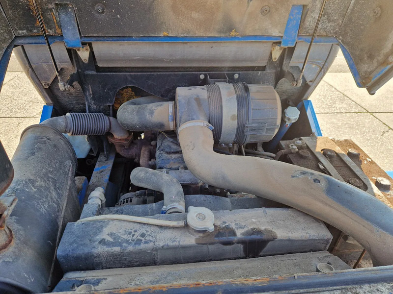 Manitou M50-4 ruwterrein 4WD sideshift - Ngarkues me pirun për terren të ashpër: foto 5 Manitou M50-4 ruwterrein 4WD sideshift - Ngarkues me pirun për terren të ashpër: foto 5