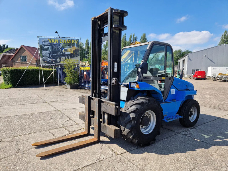 Manitou MC50 ruwterreinheftruck met sideshift - Ngarkues me pirun për terren të ashpër: foto 1 Manitou MC50 ruwterreinheftruck met sideshift - Ngarkues me pirun për terren të ashpër: foto 1