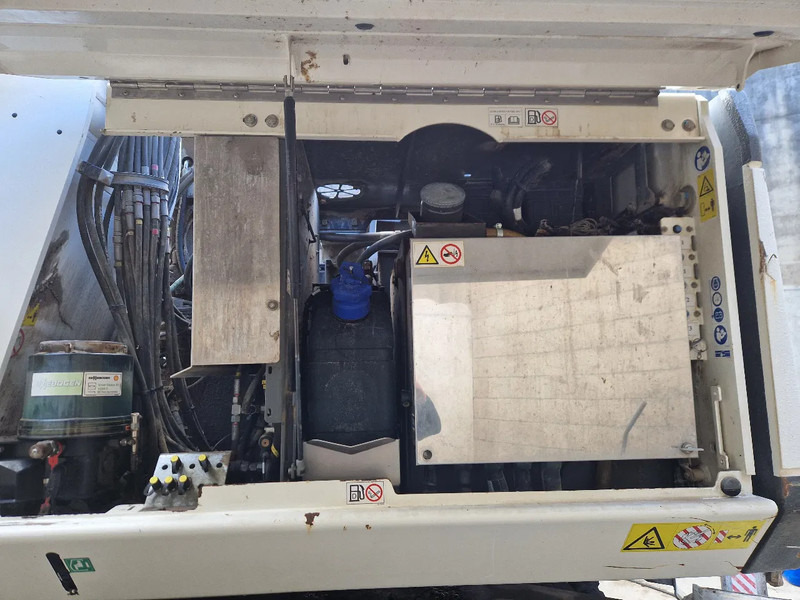 Sennebogen 821 overslagkraan - Ekskavator për mbetje: foto 5 Sennebogen 821 overslagkraan - Ekskavator për mbetje: foto 5