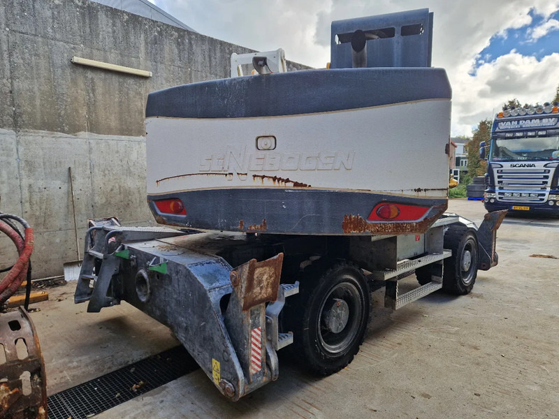 Sennebogen 821 overslagkraan - Ekskavator për mbetje: foto 3 Sennebogen 821 overslagkraan - Ekskavator për mbetje: foto 3