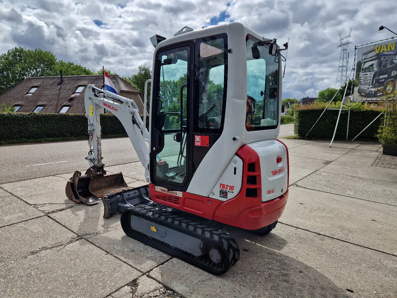 Takeuchi TB216 met 2089 uur - Miniekskavator: foto 3 Takeuchi TB216 met 2089 uur - Miniekskavator: foto 3