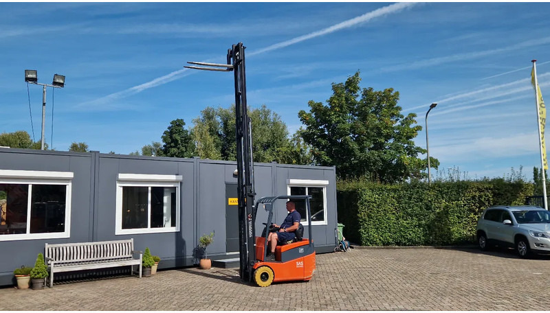 Pirun elektrik Toyota 1500 kg. elektrisch hefhoogte 5.00m.: foto 18