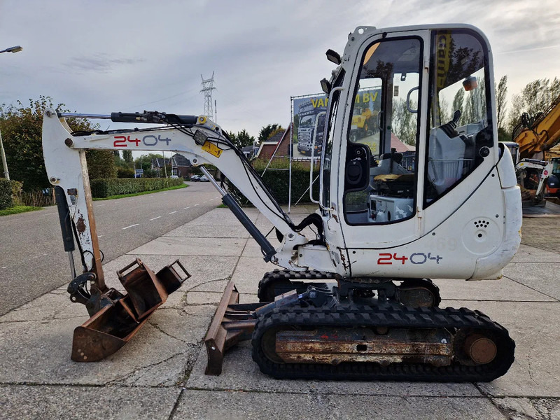WACKER NEUSON 2404RD kan op een berghelling werken - Miniekskavator: foto 3 WACKER NEUSON 2404RD kan op een berghelling werken - Miniekskavator: foto 3
