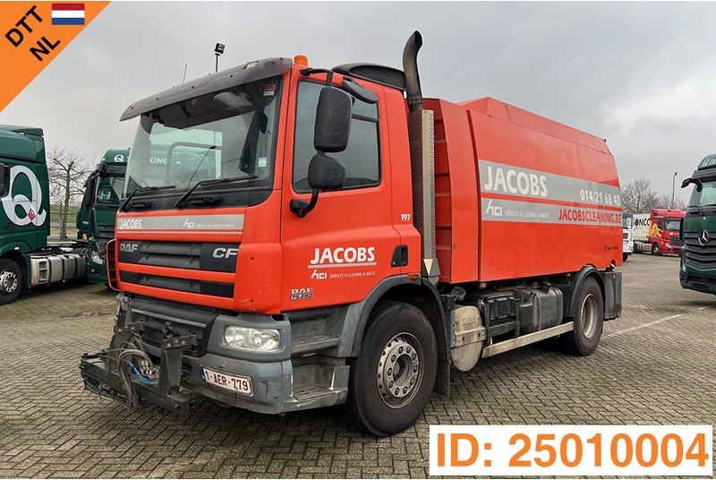 DAF CF75.250 - Makinë fshirëse për rrugët: foto 1 DAF CF75.250 - Makinë fshirëse për rrugët: foto 1