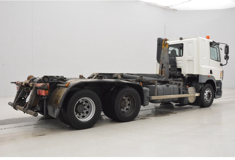 DAF CF85.410 - 6x2 - Kamion vetëngarkues: foto 5 DAF CF85.410 - 6x2 - Kamion vetëngarkues: foto 5