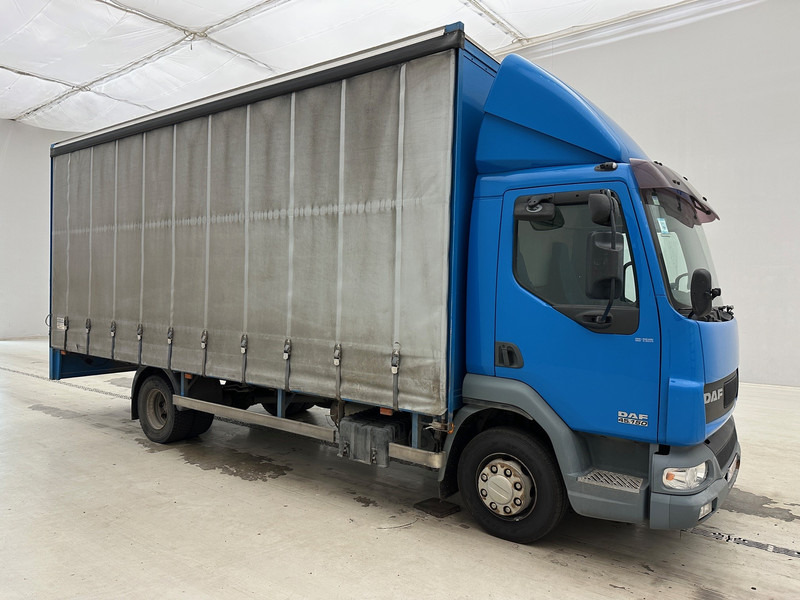 DAF LF45.150 - Kamion me tendë: foto 3 DAF LF45.150 - Kamion me tendë: foto 3