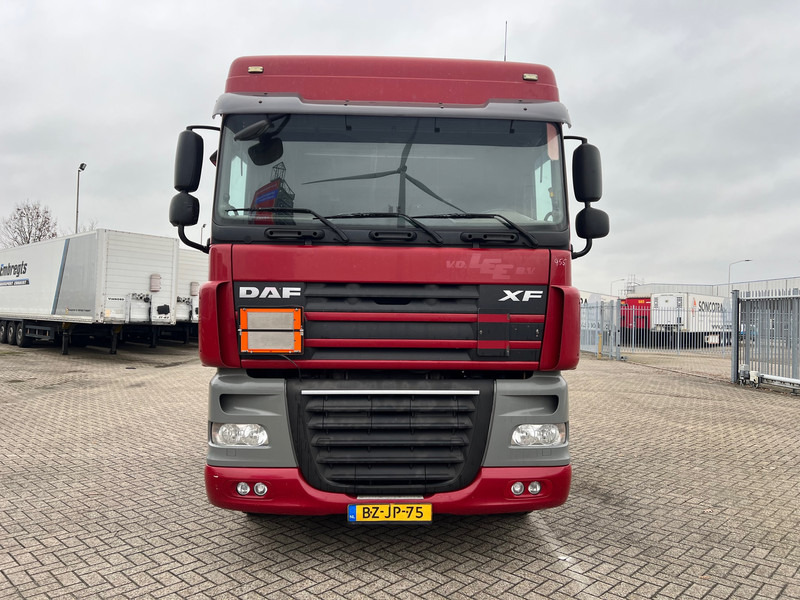 DAF XF105.410 Space Cab - ADR* - Gjysmë-kamion: foto 2 DAF XF105.410 Space Cab - ADR* - Gjysmë-kamion: foto 2