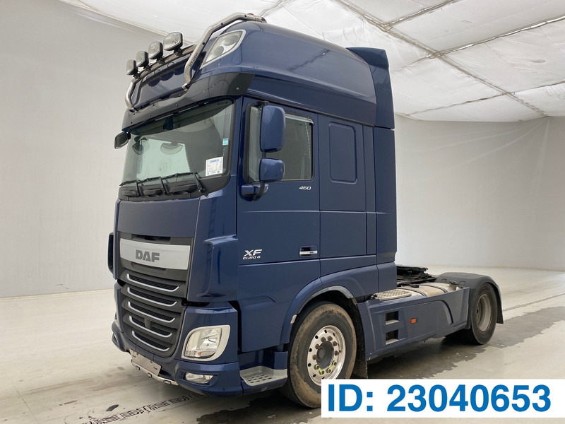 DAF XF106.460 Super Space Cab - Gjysmë-kamion: foto 1 DAF XF106.460 Super Space Cab - Gjysmë-kamion: foto 1