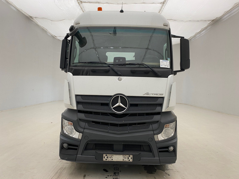 Mercedes-Benz Actros 1943 - Gjysmë-kamion: foto 2 Mercedes-Benz Actros 1943 - Gjysmë-kamion: foto 2