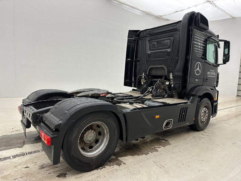 Mercedes-Benz Actros 1945 - Gjysmë-kamion: foto 5 Mercedes-Benz Actros 1945 - Gjysmë-kamion: foto 5