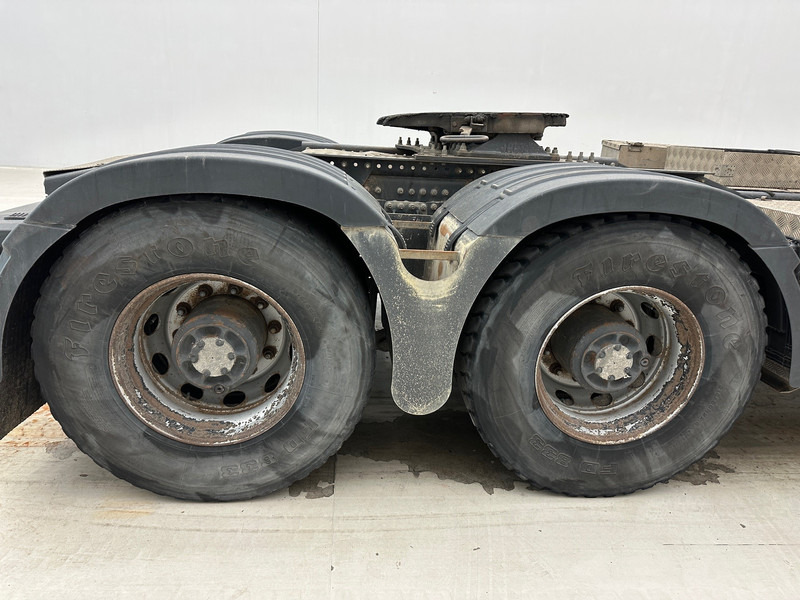 Volvo FH16.750 - 6x4 - Gjysmë-kamion: foto 4 Volvo FH16.750 - 6x4 - Gjysmë-kamion: foto 4