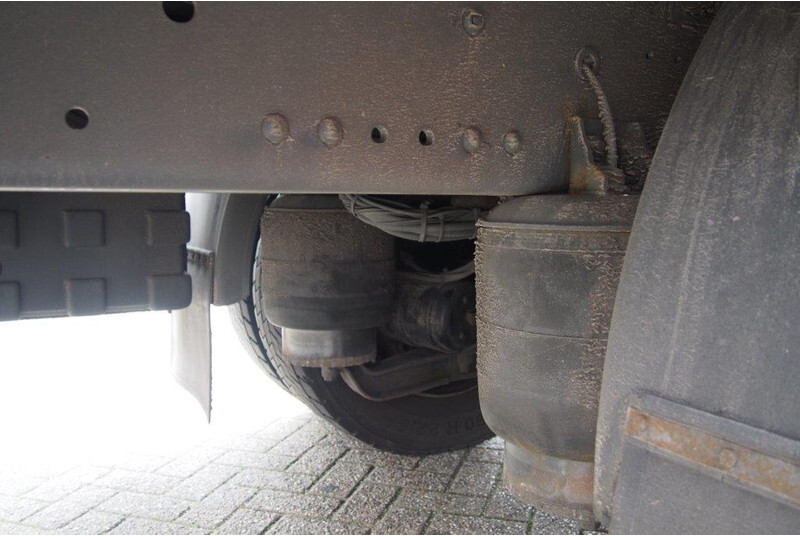 Kamion frigorifer Mercedes-Benz Axor 1824: foto 10