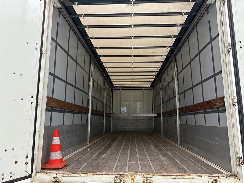 Renders Schuifzeilen - Rimorkio me tendë: foto 5 Renders Schuifzeilen - Rimorkio me tendë: foto 5