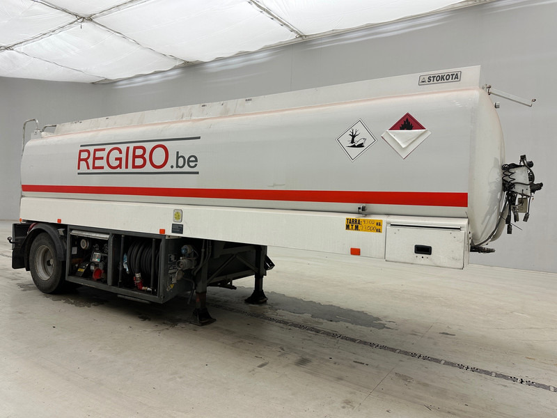 Stokota Tank 23000 L - Gjysmë rimorkio me bot: foto 3 Stokota Tank 23000 L - Gjysmë rimorkio me bot: foto 3