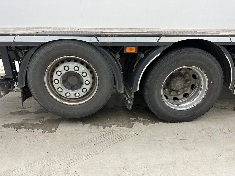 Volvo FH500 Globetrotter 6x2 - Kamion me karroceri të hapur: foto 4 Volvo FH500 Globetrotter 6x2 - Kamion me karroceri të hapur: foto 4