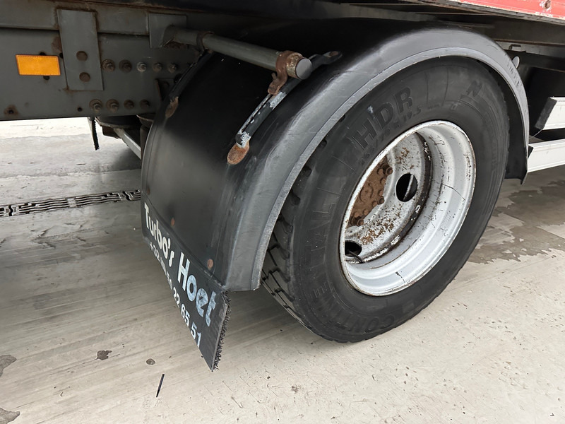 Volvo FL 220 - Kamion vagonetë: foto 4 Volvo FL 220 - Kamion vagonetë: foto 4