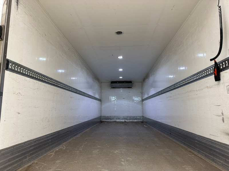 Volvo FL 250 - Kamion frigorifer: foto 5 Volvo FL 250 - Kamion frigorifer: foto 5