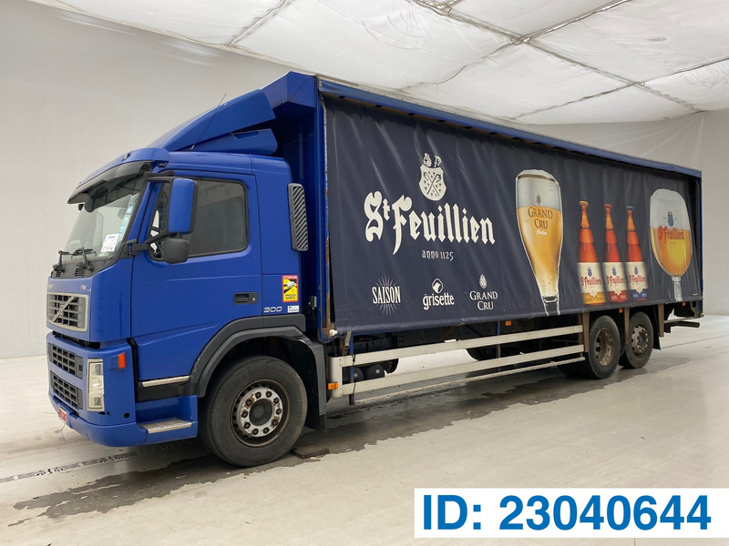 Volvo FM 300 - 6x2* - Kamion me tendë: foto 1 Volvo FM 300 - 6x2* - Kamion me tendë: foto 1