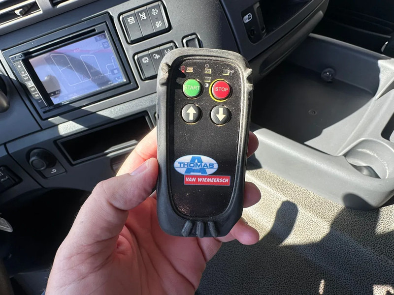 Lizingu i DAF CF 410 6X2 M4SN3 OPRIJWAGEN / MACHINE TRANSPORTER / PLATEAU DAF CF 410 6X2 M4SN3 OPRIJWAGEN / MACHINE TRANSPORTER / PLATEAU: foto 17