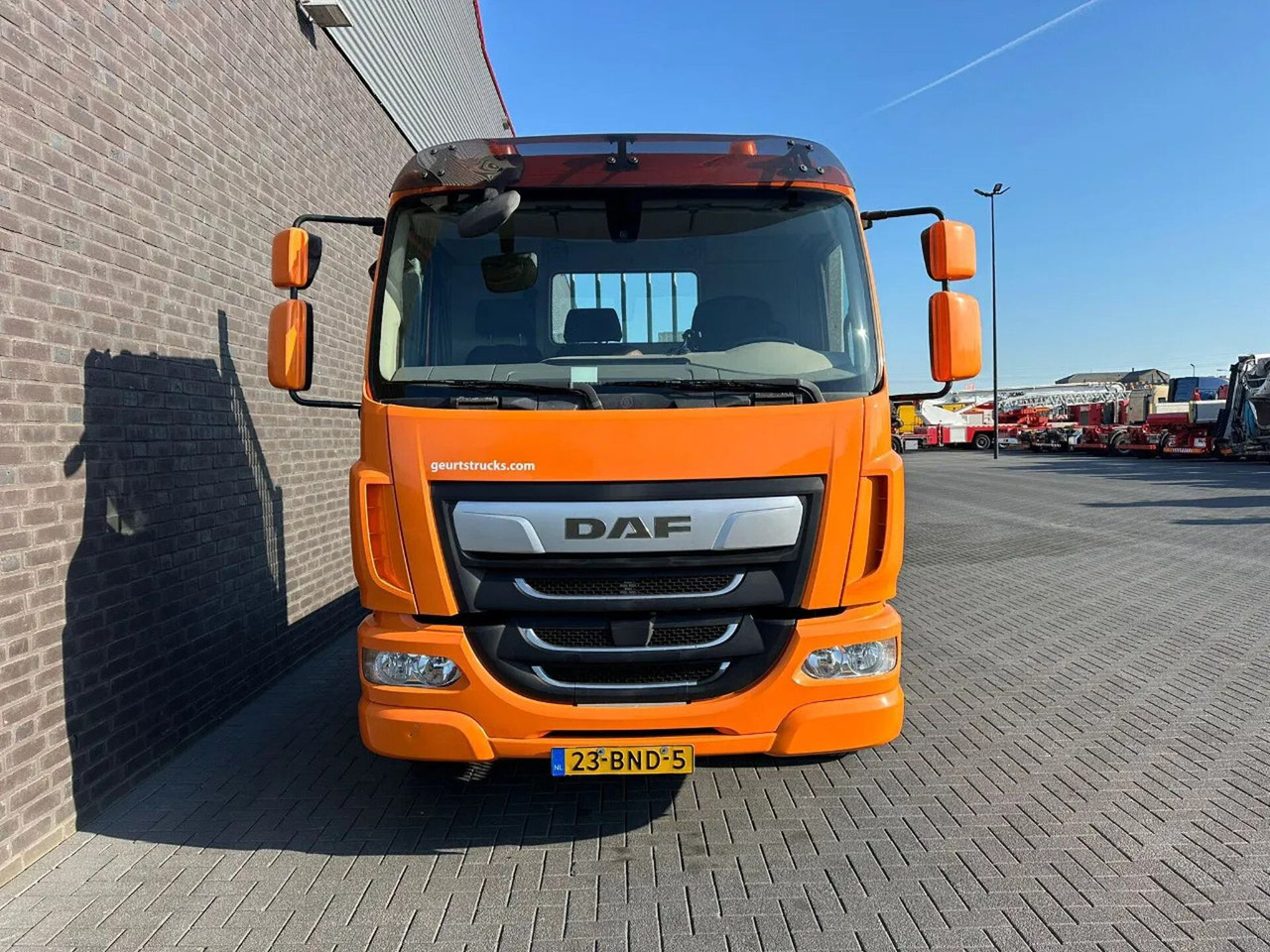 Autotransportues DAF LF OPRIJ 23-82 V OPRIJWAGEN / MACHINE TRANSPORTE: foto 7