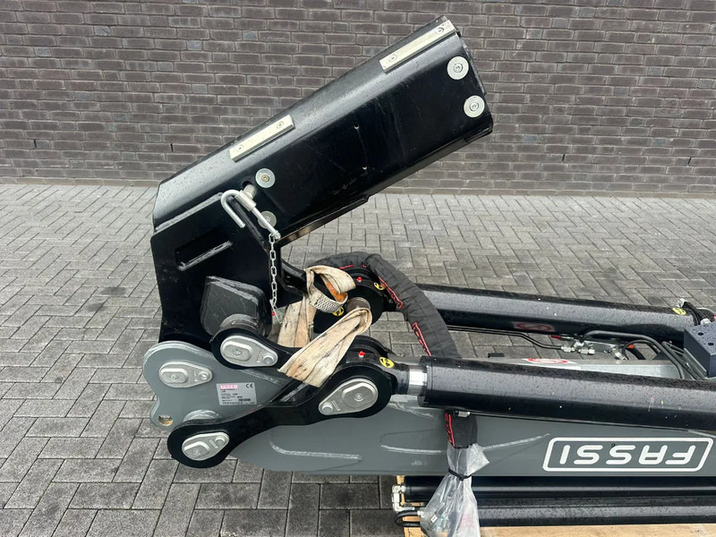 FASSI JIB L 425 VOOR FASSI F425 KRAAN SERIES 2024BWJ, ONGEBRUIKT. 5 X HYDRAULICHE UITSCHUIFBAAR - Vinç me krah: foto 3 FASSI JIB L 425 VOOR FASSI F425 KRAAN SERIES 2024BWJ, ONGEBRUIKT. 5 X HYDRAULICHE UITSCHUIFBAAR - Vinç me krah: foto 3