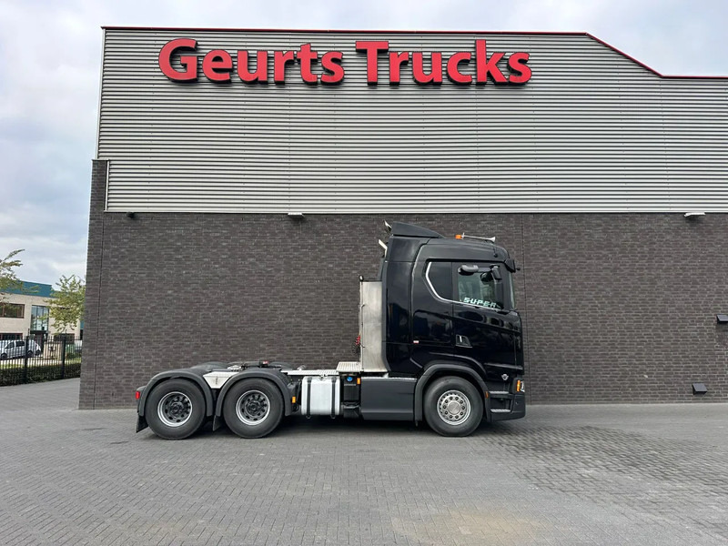 Scania S520 6X4 HEAVY DUTY TRACTOR/TREKKER/SZM - Gjysmë-kamion: foto 4 Scania S520 6X4 HEAVY DUTY TRACTOR/TREKKER/SZM - Gjysmë-kamion: foto 4