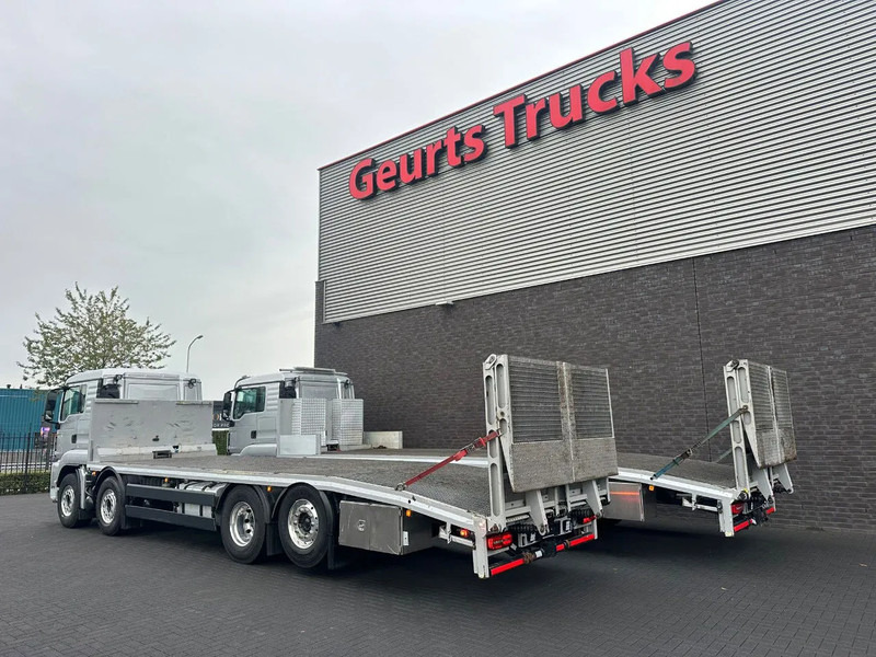 MAN TGS 35.470 8X2 OPRIJWAGEN/MACHINE TRANSPORTER/PLATEAU/ - Autotransportues: foto 4 MAN TGS 35.470 8X2 OPRIJWAGEN/MACHINE TRANSPORTER/PLATEAU/ - Autotransportues: foto 4