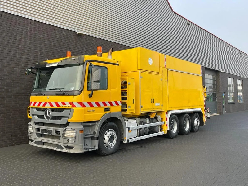 Mercedes-Benz Actros 3248 8X4 TRIDEM MTS DINO 12 SAUGBAGGER/SUCTIONEXAVATOR/GRONDZUIGER - Kamion me vakuum: foto 2 Mercedes-Benz Actros 3248 8X4 TRIDEM MTS DINO 12 SAUGBAGGER/SUCTIONEXAVATOR/GRONDZUIGER - Kamion me vakuum: foto 2