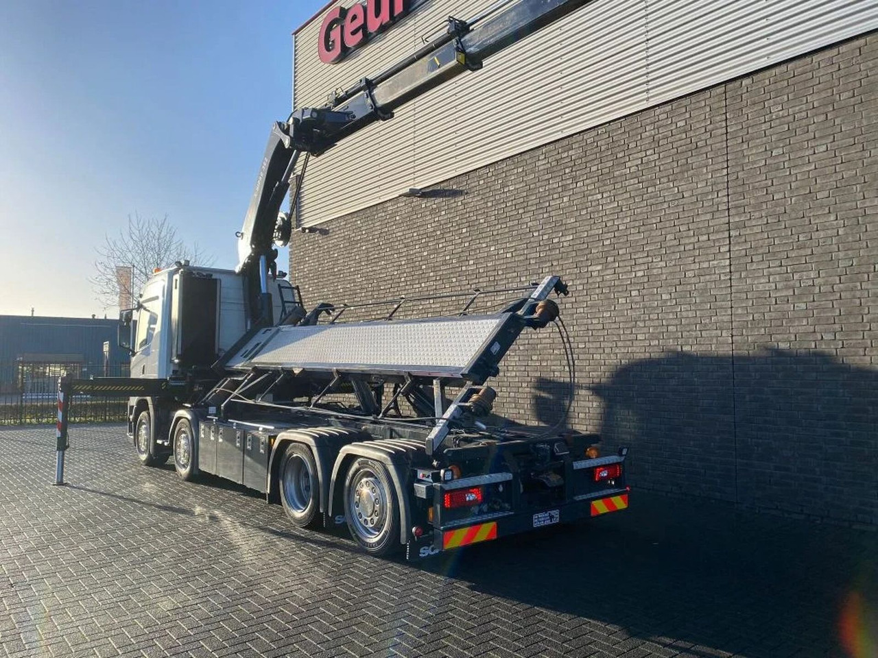 Scania G500 NGS 8X2 MET 3 ZIJDIGE KABELSYSTEEM + HIAB 3 - Kamion vetëngarkues, Kamion me vinç: foto 5 Scania G500 NGS 8X2 MET 3 ZIJDIGE KABELSYSTEEM + HIAB 3 - Kamion vetëngarkues, Kamion me vinç: foto 5