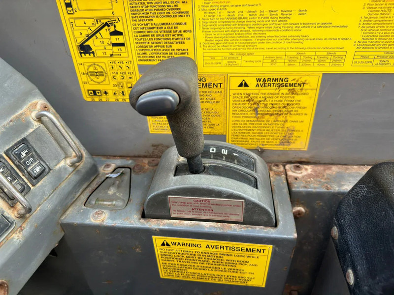 Lizingu i Tadano GR-700E-1-00211 + JIB ROUGH TERRAIN CRANE/RT CRANE Tadano GR-700E-1-00211 + JIB ROUGH TERRAIN CRANE/RT CRANE: foto 18 Lizingu i Tadano GR-700E-1-00211 + JIB ROUGH TERRAIN CRANE/RT CRANE Tadano GR-700E-1-00211 + JIB ROUGH TERRAIN CRANE/RT CRANE: foto 18