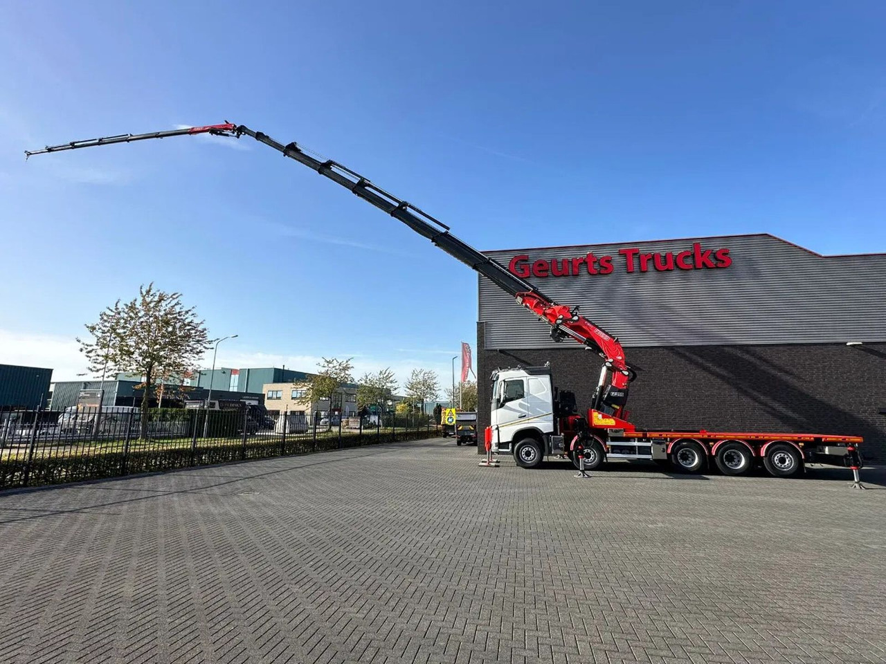 Volvo FH 540 10X4 + FASSI F1650RAL.2.28 + JIB L616L KR - Kamion me vinç: foto 3 Volvo FH 540 10X4 + FASSI F1650RAL.2.28 + JIB L616L KR - Kamion me vinç: foto 3