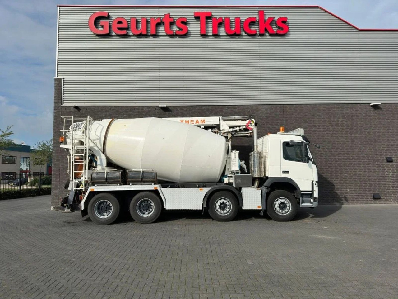 Volvo FM 410 8X4 + STETTER 9 M3 MIXER/MISCHER + THEAM - Autobetoniere: foto 4 Volvo FM 410 8X4 + STETTER 9 M3 MIXER/MISCHER + THEAM - Autobetoniere: foto 4