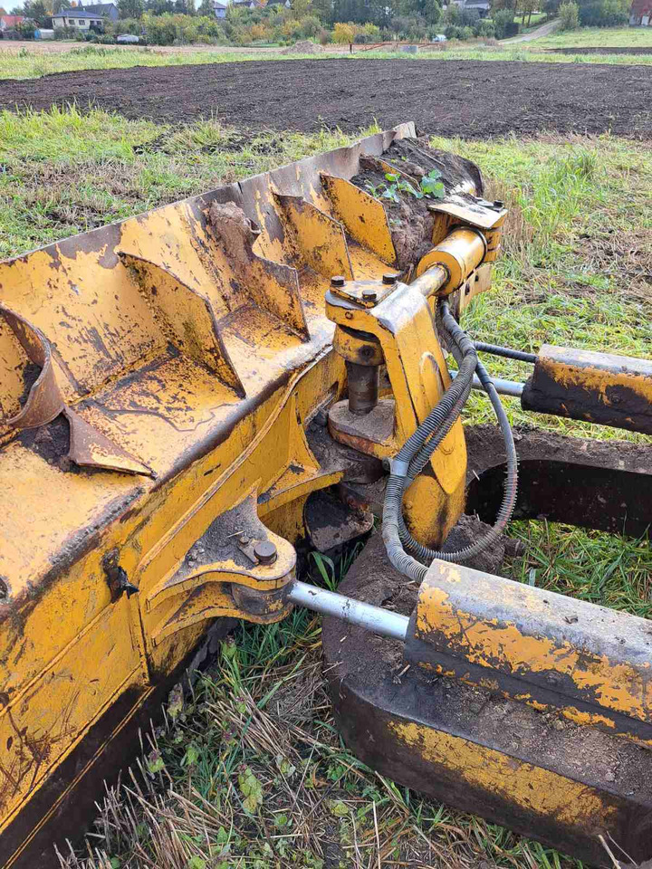 CATERPILLAR D5 M - Buldozer: foto 5 CATERPILLAR D5 M - Buldozer: foto 5