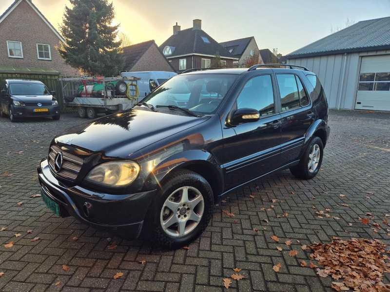 Mercedes-Benz ML. 320 autom AMG.nieuwe APK - Veturë: foto 1 Mercedes-Benz ML. 320 autom AMG.nieuwe APK - Veturë: foto 1