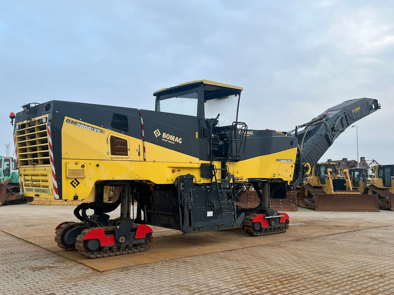 Bomag BM2000/75 Cold Planer - Makineri asfalti: foto 1 Bomag BM2000/75 Cold Planer - Makineri asfalti: foto 1