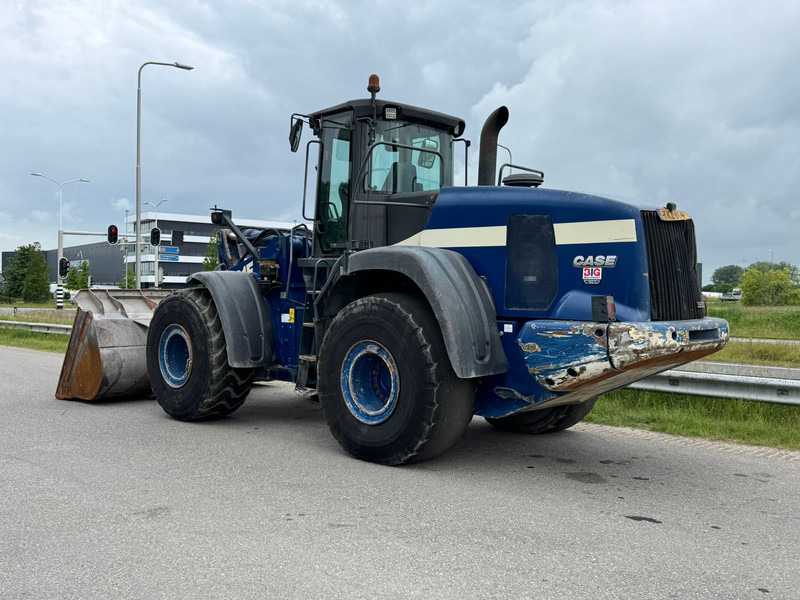 Case 921E - Fadrom me goma: foto 3 Case 921E - Fadrom me goma: foto 3