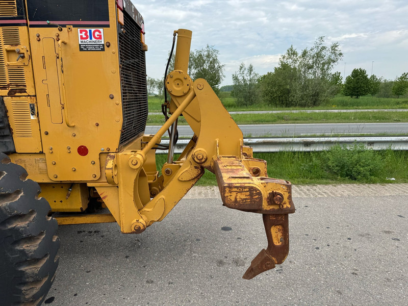 Makinë niveluese Caterpillar 140H: foto 6 Makinë niveluese Caterpillar 140H: foto 6