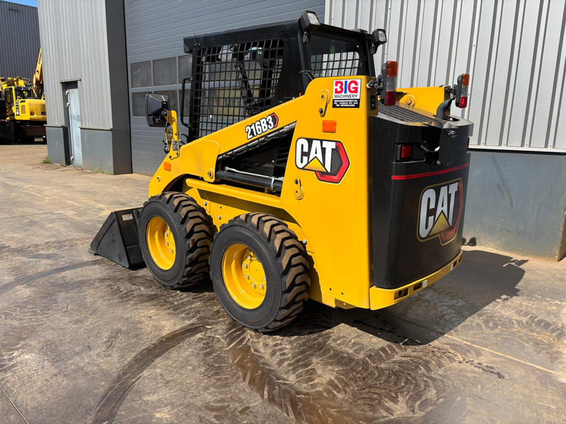 Caterpillar 216B3 - Fadrom: foto 3 Caterpillar 216B3 - Fadrom: foto 3