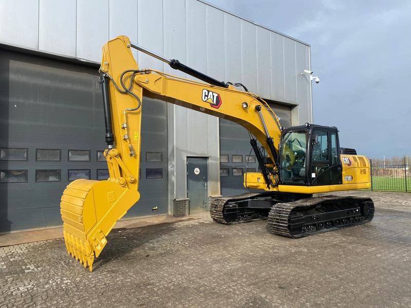 Caterpillar 323D3 - Ekskavator me zinxhirë: foto 2 Caterpillar 323D3 - Ekskavator me zinxhirë: foto 2