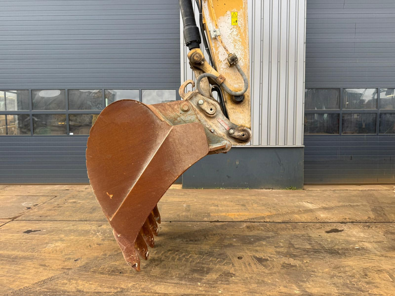 Ekskavator me zinxhirë Caterpillar 329ELN: foto 8 Ekskavator me zinxhirë Caterpillar 329ELN: foto 8