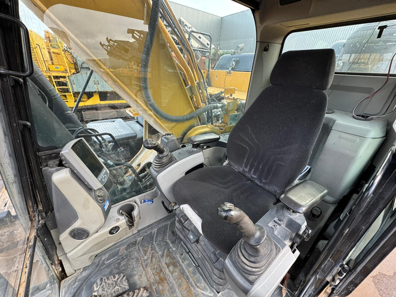 Ekskavator me zinxhirë Caterpillar 329ELN: foto 20 Ekskavator me zinxhirë Caterpillar 329ELN: foto 20