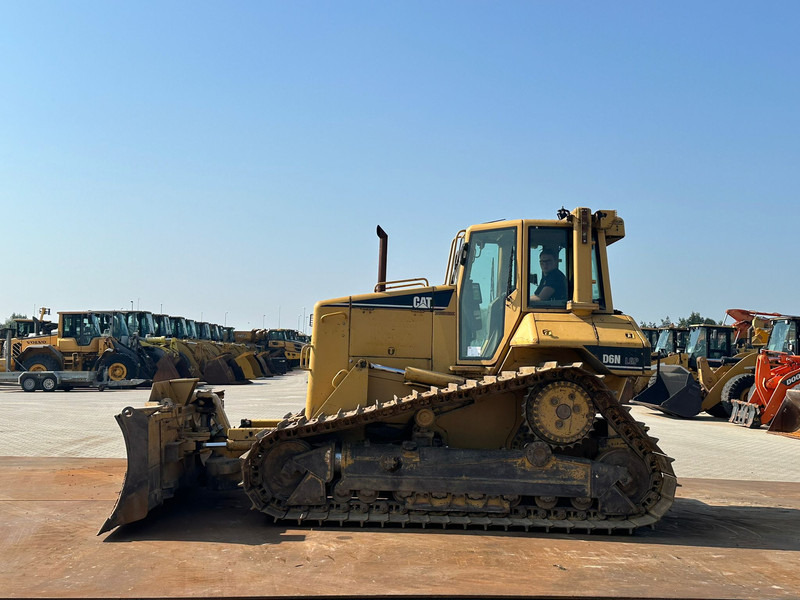 Caterpillar D6N LGP - German used machine - Buldozer: foto 1 Caterpillar D6N LGP - German used machine - Buldozer: foto 1