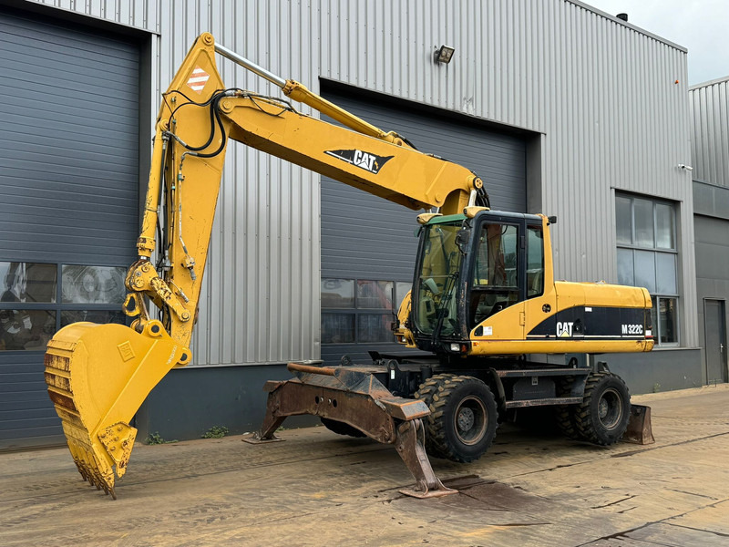 Caterpillar M322C - Hydraulic stabilizers / VA Triple boom / CE-certified, - Ekskavator me goma: foto 2 Caterpillar M322C - Hydraulic stabilizers / VA Triple boom / CE-certified, - Ekskavator me goma: foto 2