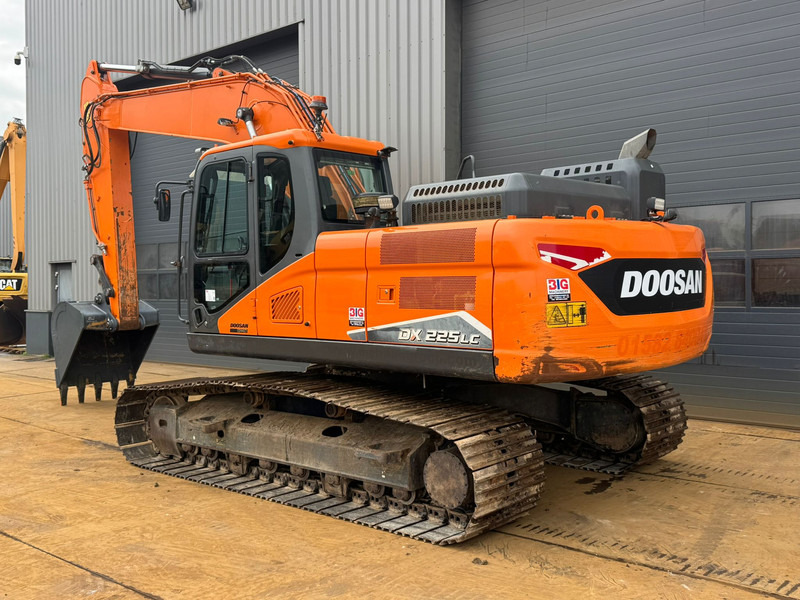 Doosan DX225LC-7 - Ekskavator: foto 3 Doosan DX225LC-7 - Ekskavator: foto 3