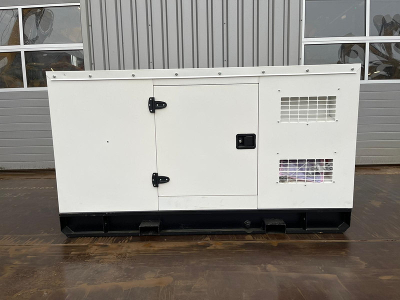 Giga power 37.5 KVA closed generator set - LT-W30GF - Set gjeneratori: foto 4 Giga power 37.5 KVA closed generator set - LT-W30GF - Set gjeneratori: foto 4
