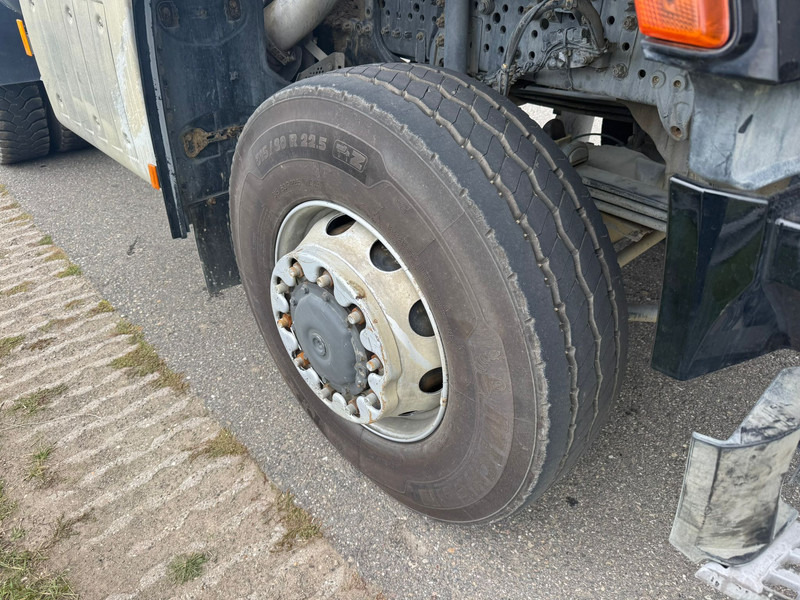 Gjysmë-kamion MERCEDESBENZ AROCS 3345: foto 18