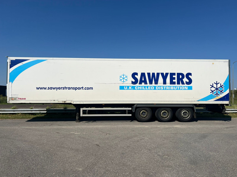 Gray and Adams Meat Hook Thermo King SLXE 400 - Gjysmë rimorkio frigorifer: foto 2 Gray and Adams Meat Hook Thermo King SLXE 400 - Gjysmë rimorkio frigorifer: foto 2