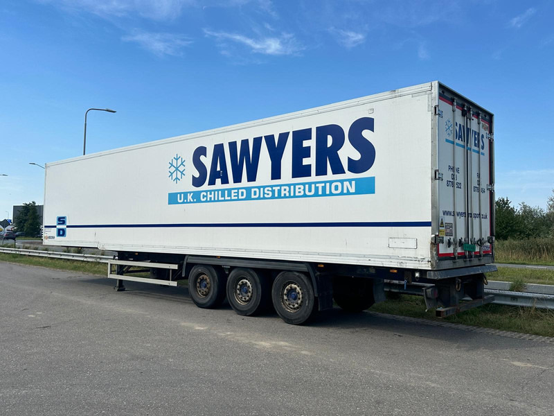 Gray and Adams Meat Hook Thermo King SLXE 400 - Gjysmë rimorkio frigorifer: foto 3 Gray and Adams Meat Hook Thermo King SLXE 400 - Gjysmë rimorkio frigorifer: foto 3